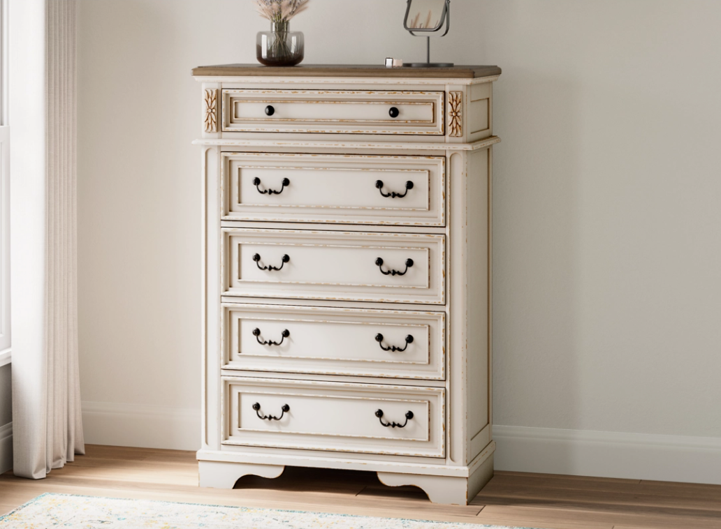 Chest of Drawers